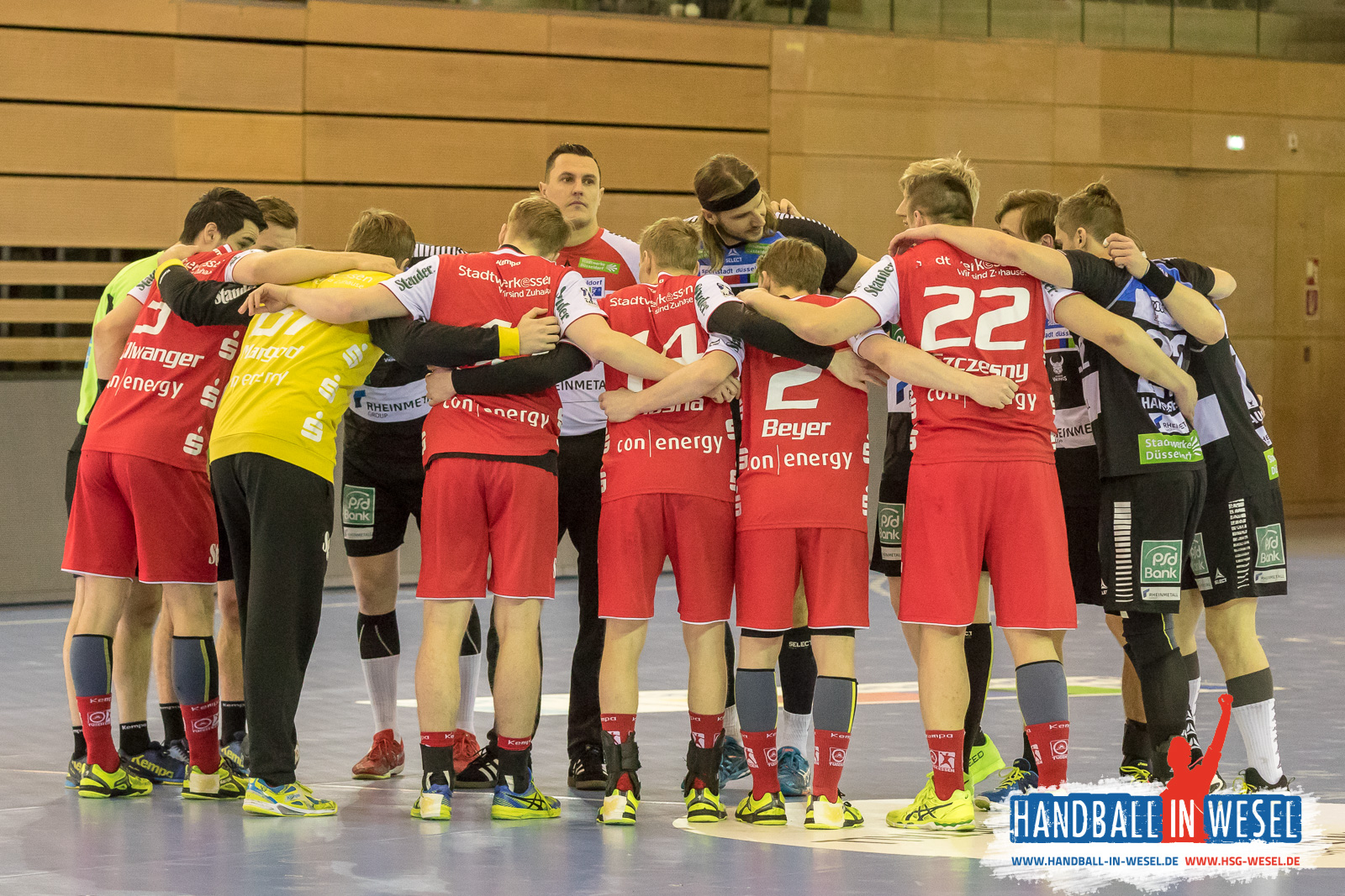 HC Rhein Vikings - TuSEM Essen 32:29 (17:14) / 2.Liga / DKB Hand